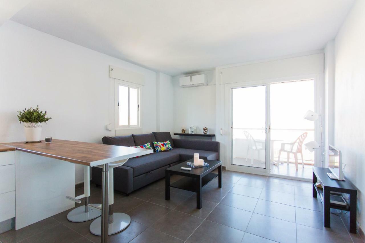 Central Apartment With Nice Views 베날마데나코스타 외부 사진