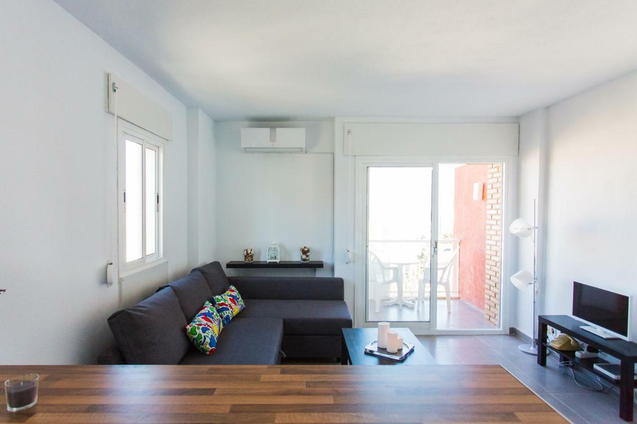 Central Apartment With Nice Views 베날마데나코스타 외부 사진